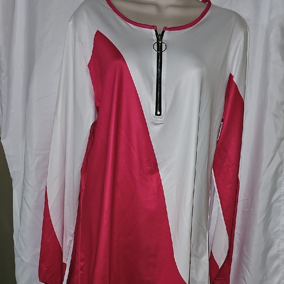 None Tops - Elegant Pink and White Women's Tunic with Zip Detail